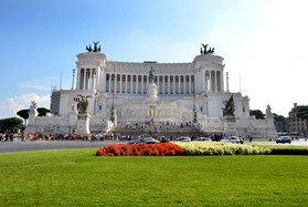 Monument  Victor-Emmanuel II - Muses Rome
