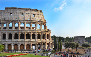 Kolosseum und Forum Romanum
